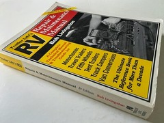 RV Repair and Maintenance Manual: Updated and Expanded by Bob Livingston VGC