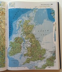 Philip’s Atlas of the World Hardcover Octopus Publishing Group Hachette UK 2013