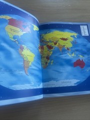 Essential Atlas of the World by Stephanie Turnbull (2010, Trade Paperback)