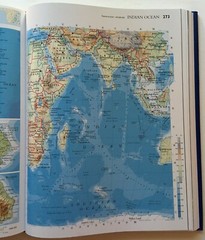 Philip’s Atlas of the World Hardcover Octopus Publishing Group Hachette UK 2013