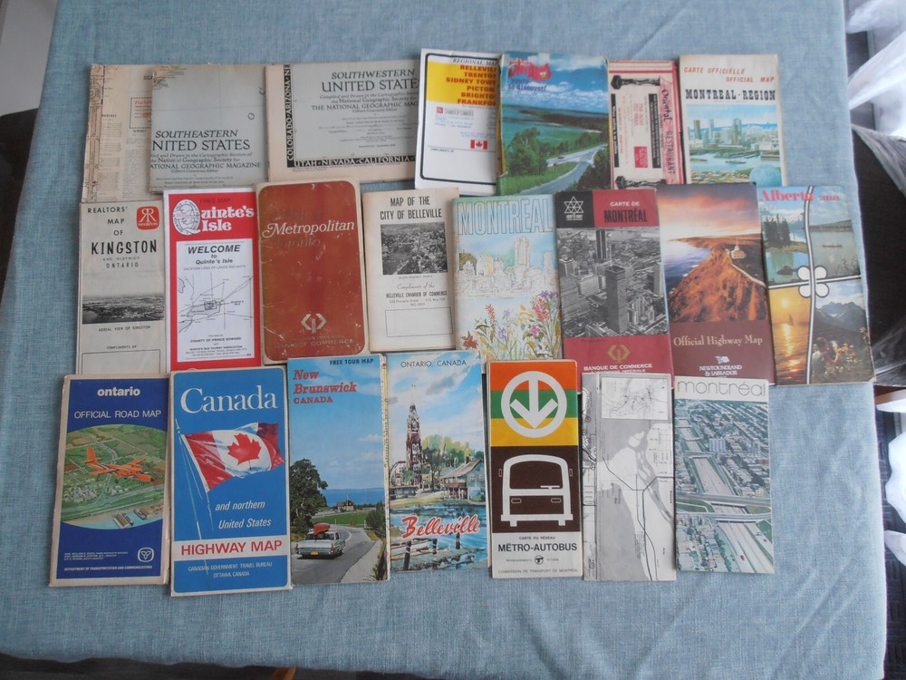 CANADA VINTAGE ROAD MAPS – Bundle of 22 maps – Some town maps – 1960’s/70’s