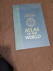 National Geographic 1981 Atlas of the World: Fifth Ed Huge Book (b14)