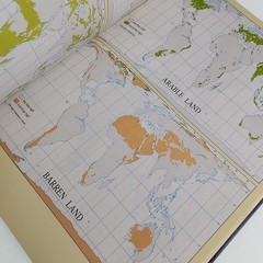 Compact Peters Atlas of the World Longman 1991 Hardback Book