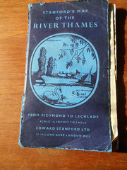 1961 Map of the River Thames Published by Stanford 1.5 ” to a mile linear map