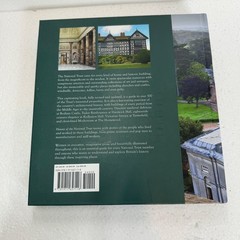 Houses of the National Trust: The History and Heritage of Home..Lydia Greeves HC
