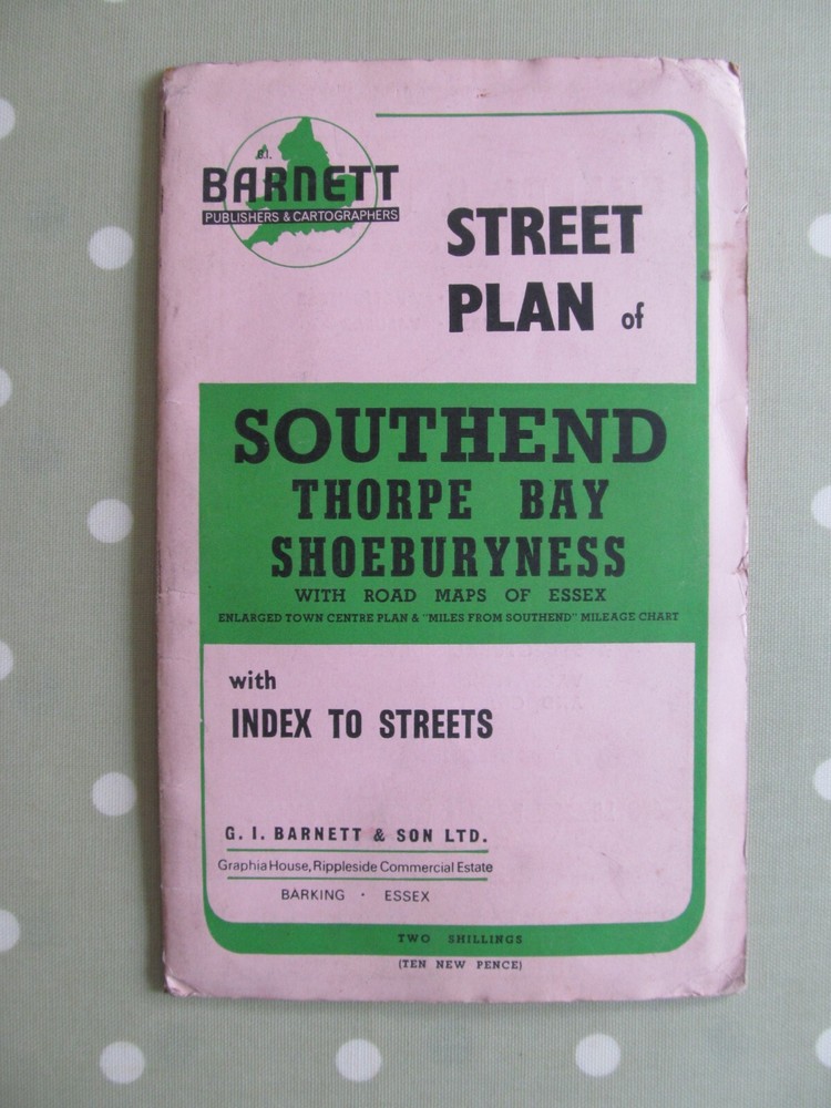 VINTAGE BARNETT STREET PLAN OF SOUTHEND WITH INDEX TO STREETS 1970s