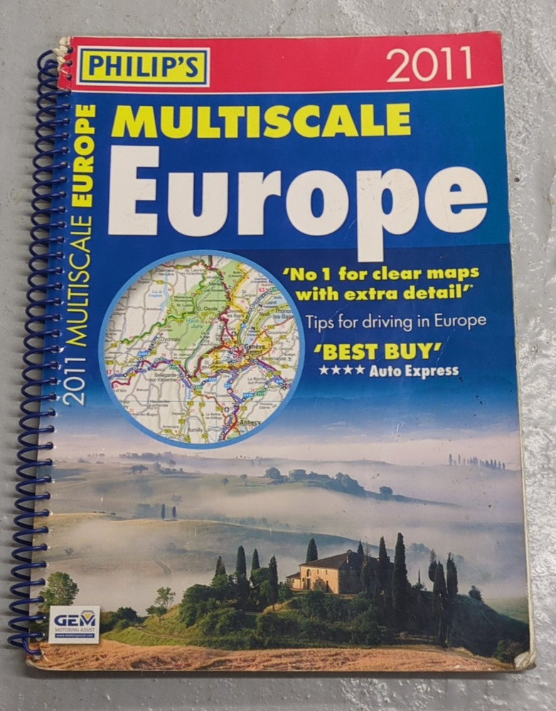 Philip’s Multiscale Europe: 2011 by Philip’s (Spiral Bound, 2010)