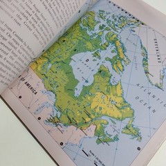 Collins Childrens Atlas of the World 1995 Hardback Book