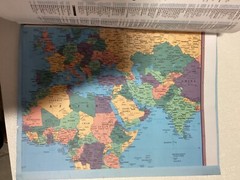 Odyssey World Atlas – Paperback, by Hammond World Atlas – Good