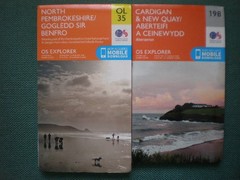 OL 35 198 NORTH PEMBROKESHIRE, CARDIGAN, LOT EXPLORER ORDNANCE SURVEY MAPS OS