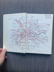 Nicholson’s London Street Finder 1970s Hardback ed detailed rare maps atlas