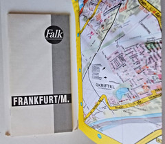 Frankfurt by GeoCenter – Folded Sheet Map – New/Old Stock – Never used