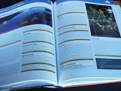 The Australian Adventure Atlas-Lee Atkinson-National Parks/Senic Highlights/Maps