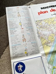 Map Paris Vintage 1981 Michelin Immaculate Like New English French German Spanis