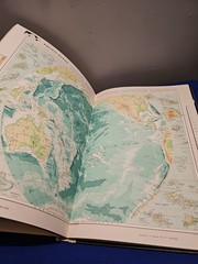 The Reader’s Digest – Great World Atlas – Very Large Print Hardcover
