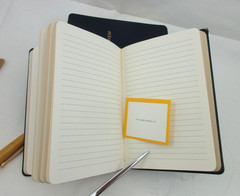 ATLAS The Traveler’s Atlas A Geographic Handbook Leather 4×6 NAVY