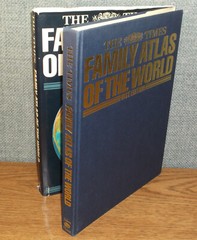 The Times FAMILY ATLAS OF WORLD First Edition 1988 Maps Flags HC DJ COFFEE TABLE