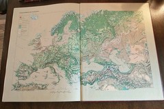 Vintage Rand McNally Grand Atlas And Picture Book Of The World – Leather 1977