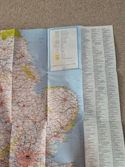 Avis Touring Guide To British Hotels, Guest Houses, Restaurants Etc. 1983