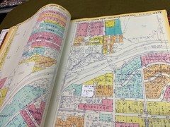 Kroll’s large Folio plat Atlas of Seattle: EASTSIDE Bellevue Medina Supplement