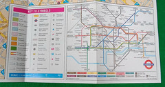 London Mini Map – Bensons Map Guides – Folding Map 2006 – Full Colour