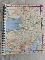 THE COMPLETE ROAD ATLAS OF IRELAND (2004)
