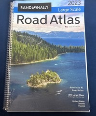 Rand McNally 2023 Large Scale Road Atlas (McNally Large Scale Road Atlas USA)