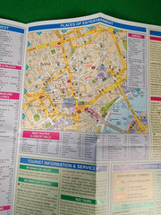 London Mini Map – Bensons Map Guides – Folding Map 2006 – Full Colour