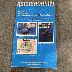 Vintage Wisconsin Airport Directory And Pilot’s Guide 2009 – 2010 Spiral Bound