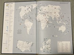 National Geographic Atlas Of The World Eighth Edition Slipcover VG Maps Cities