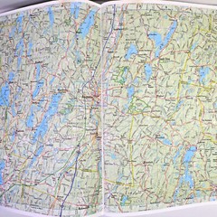 The Maine Atlas and Gazetteer Ser.: Maine by DeLorme 2011, Contour/Road Map