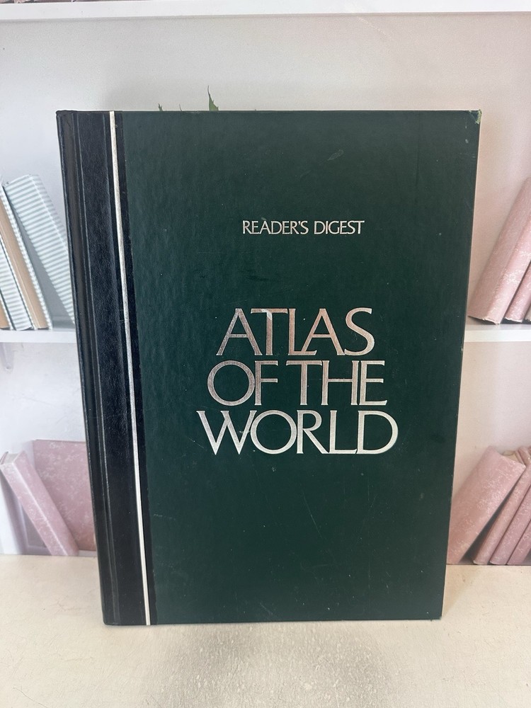 VTG Rand McNally Atlas Of The World – 1990 5TH PRINTING – LARGE Book – Map Decor