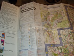 OS Travel Map for UK Tour 8 – COTSWOLDS & GLOUCESTERSHIRE Great condition 2007