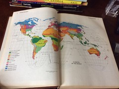 The New Rand McNally College World Atlas, (1983 HC/DJ) VG
