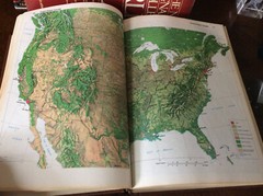The New Rand McNally College World Atlas, (1983 HC/DJ) VG
