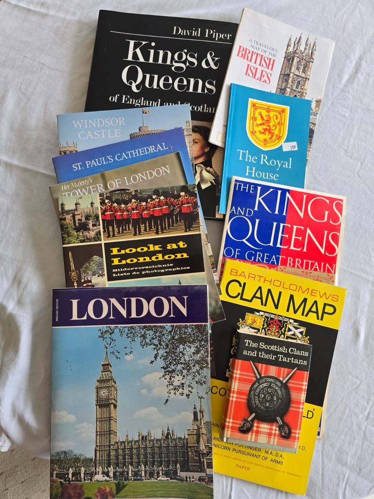 Lot of 11 England and Scotland Tourist Guides, Books and Maps