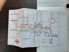 Vintage 1960s Visitors’ London Map Geographers English French and German