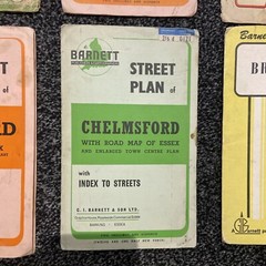 Bundle of 10 old road maps, Street Plans, Tourist Maps etc