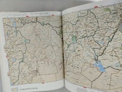 Hammond Atlas of the World by Hammond World Atlas Corporation Staff (1995)