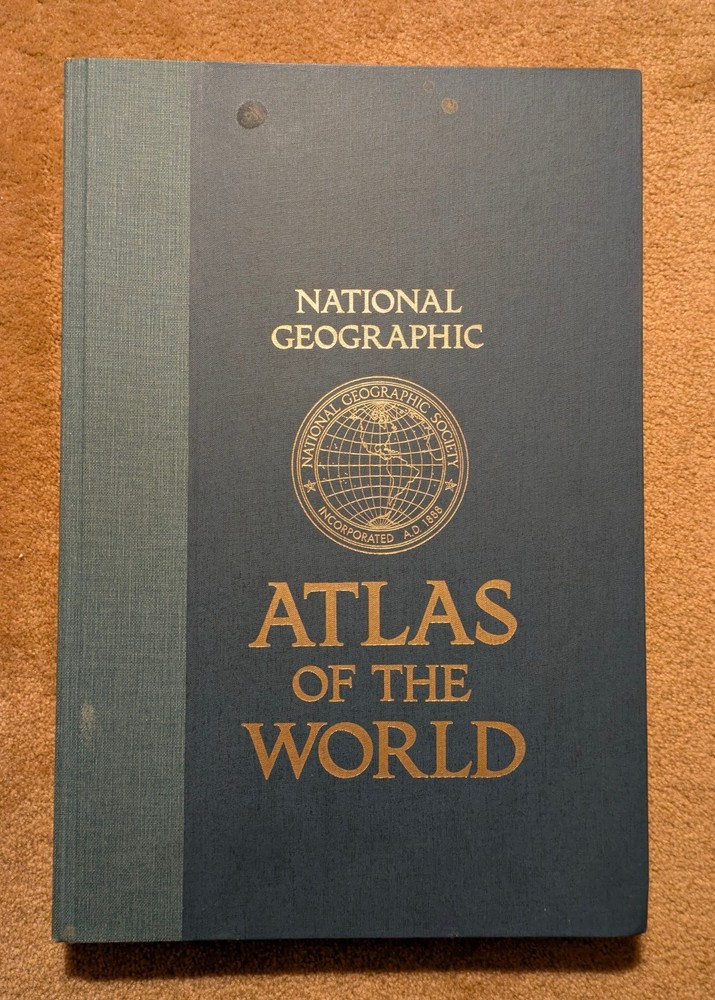 National Geographic Atlas of the World – 5th Edition(Very Good condition)