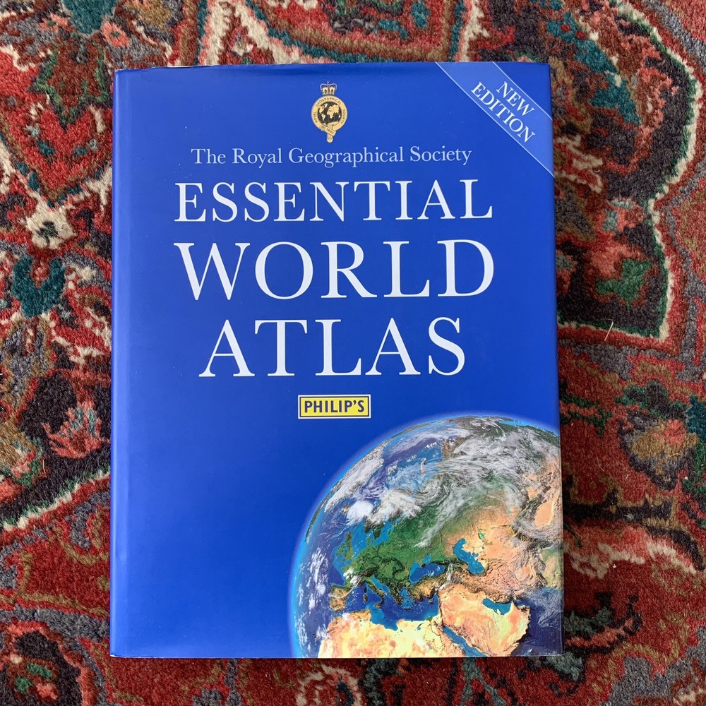 The Royal Geographical Society Essential World Atlas Philip’s COFFEE TABLE BOOK