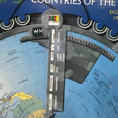 Countries of The World Interactive Geography Fact Finder Map Wheel – Rare Find