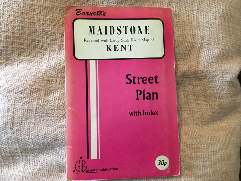 Vintage Barnett’s Maidstone Area Street Plan with Index, 1970’s