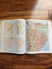Goode’s World Atlas by Rand McNally Staff (2009, Trade Paperback)