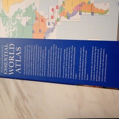 Philip’s Essential World Atlas: hardback (Philip’s World Atlas Philip’s Maps