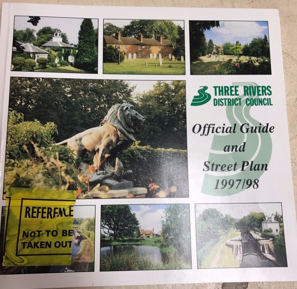 Three Rivers District Council Official Guide and Street Plan 1997/98