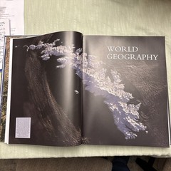 Oxford Atlas Of The World [ Oxford Press ]