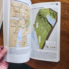 Holman QuickSource Bible Atlas with Charts and Biblical Reconstructions