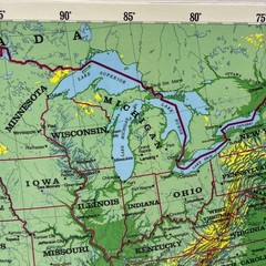 17″ x 22″ Rand McNally Markable Map of United States Two-Sided Pre-owned