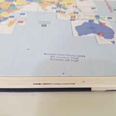 Atlas of the World [ Oxford University Press, 1995 ] Third Edition Large Print